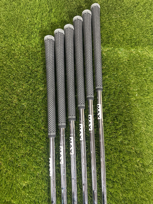 TaylorMade Sim 2 Max 5-PW Irons