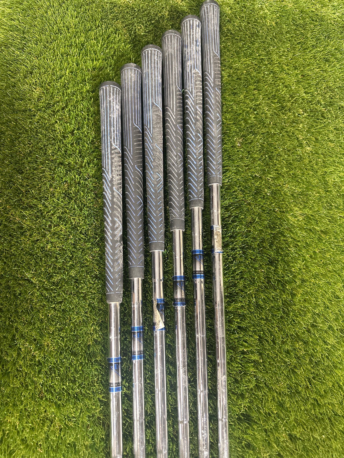 Howson Derby 2 4-9 Irons