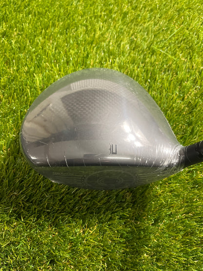 Cobra Dark Speed Max 10.5 Driver