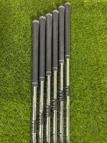 Cleveland Launcher XL 5-PW Irons