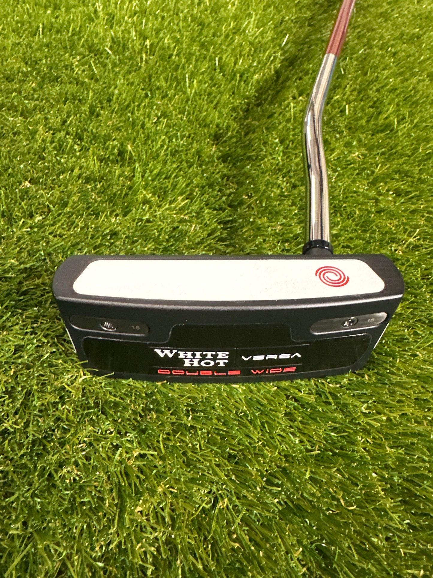 Odyssey White Hot Versa Double Wide 32.5" Putter