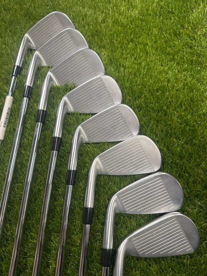 Mizuno JPX 921/Hot Metal 4-GW Irons