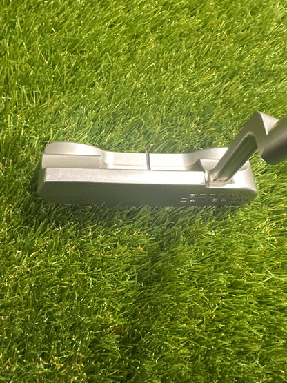 Scotty Cameron Super Select Newport+ 34" Putter