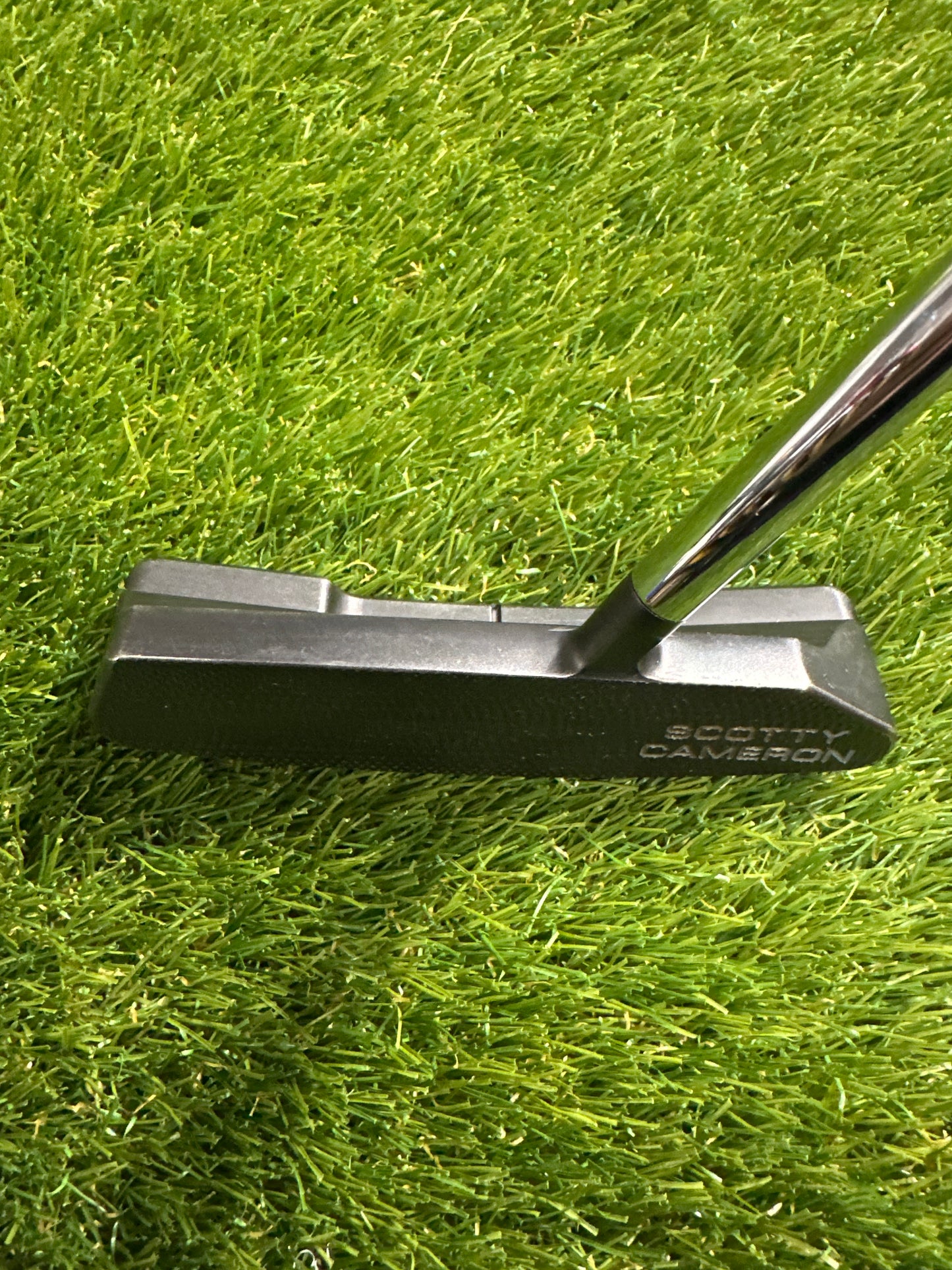 Scotty Cameron Select Newport 2.6 35" Putter