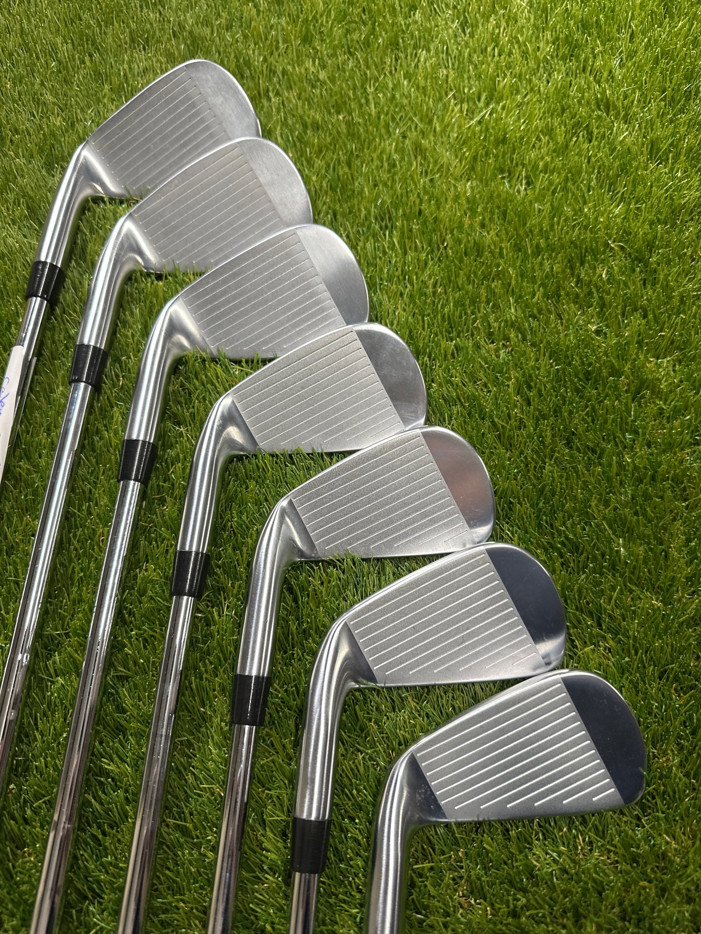 Caley X 4-PW Irons