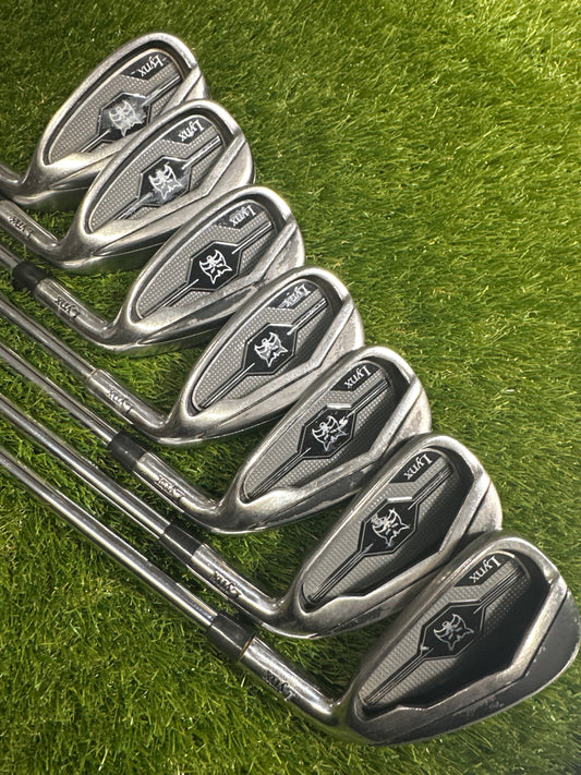 Lynx Black Cat 5-SW Irons