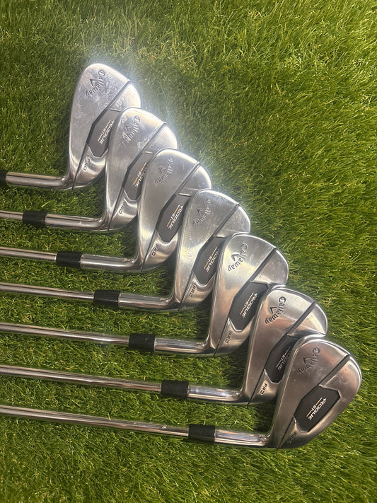 Callaway Rogue ST Pro 4-PW Irons