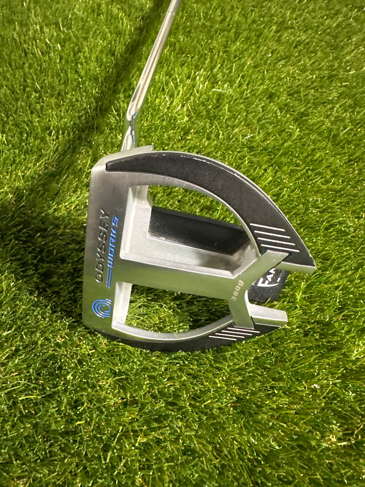Odyssey Works Marxman Fang 34" Putter