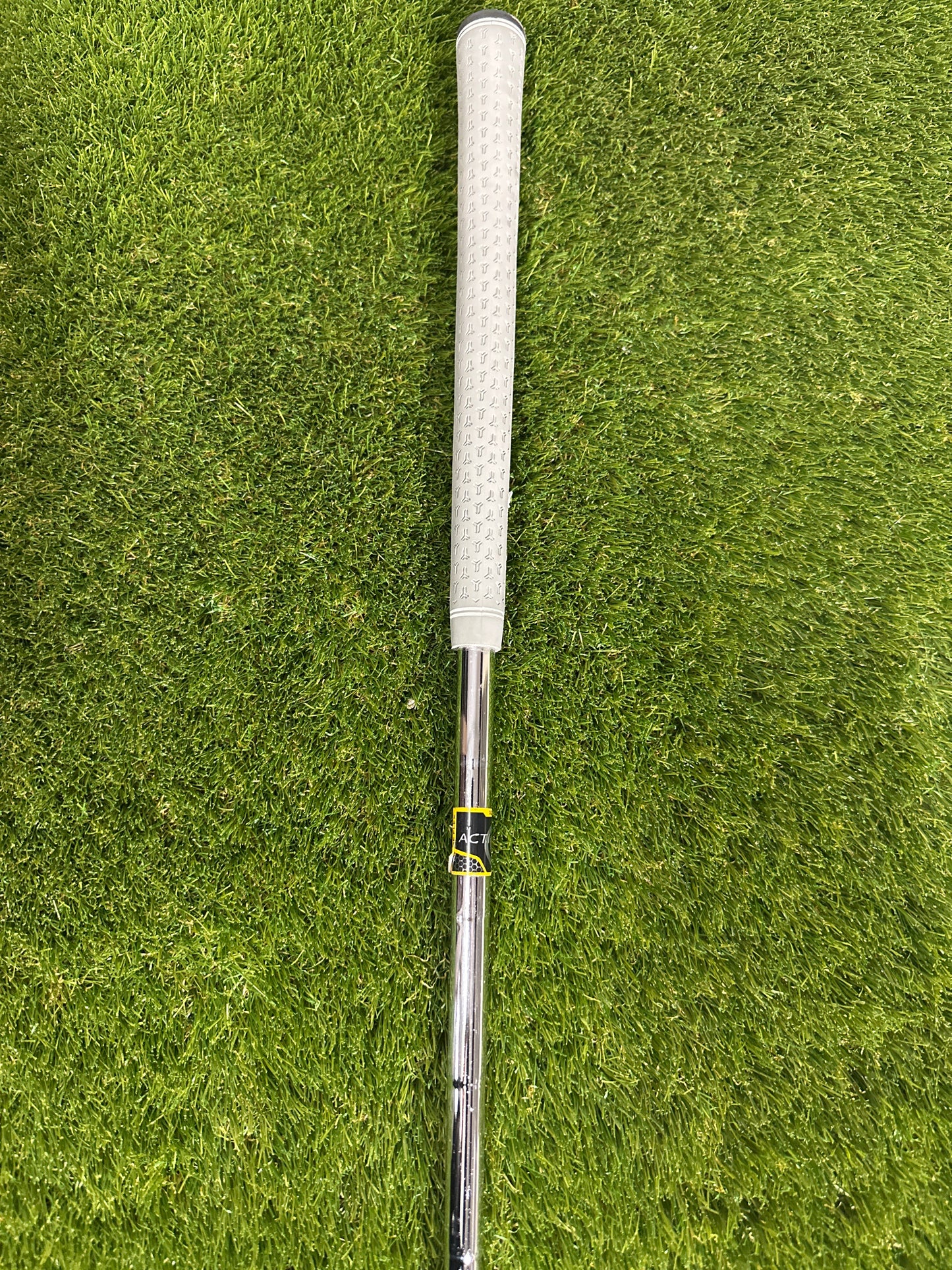 Cleveland Niblick 10 42 Chipper