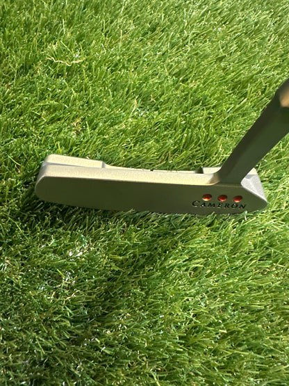 Scotty Cameron Pro Platinum Newport 2 Mid Slant 34" Putter