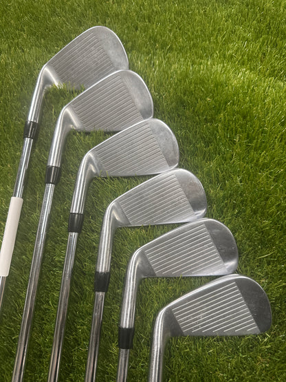 TaylorMade P790 4-9 Irons