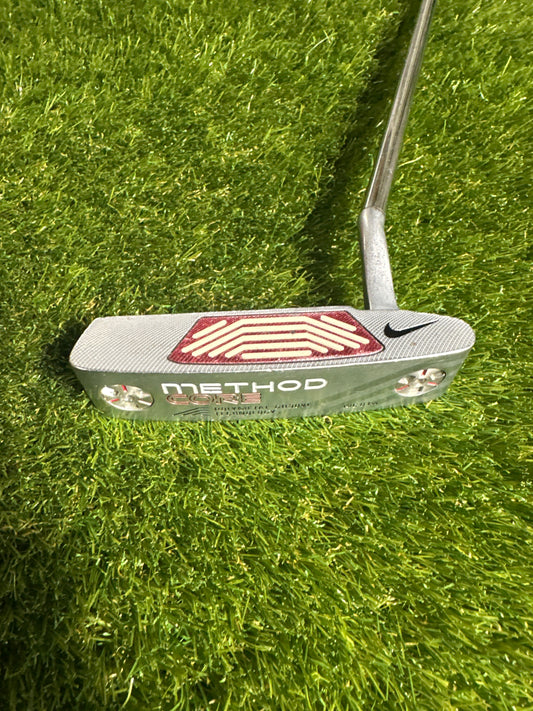 Nike Method Core 32.5" Putter