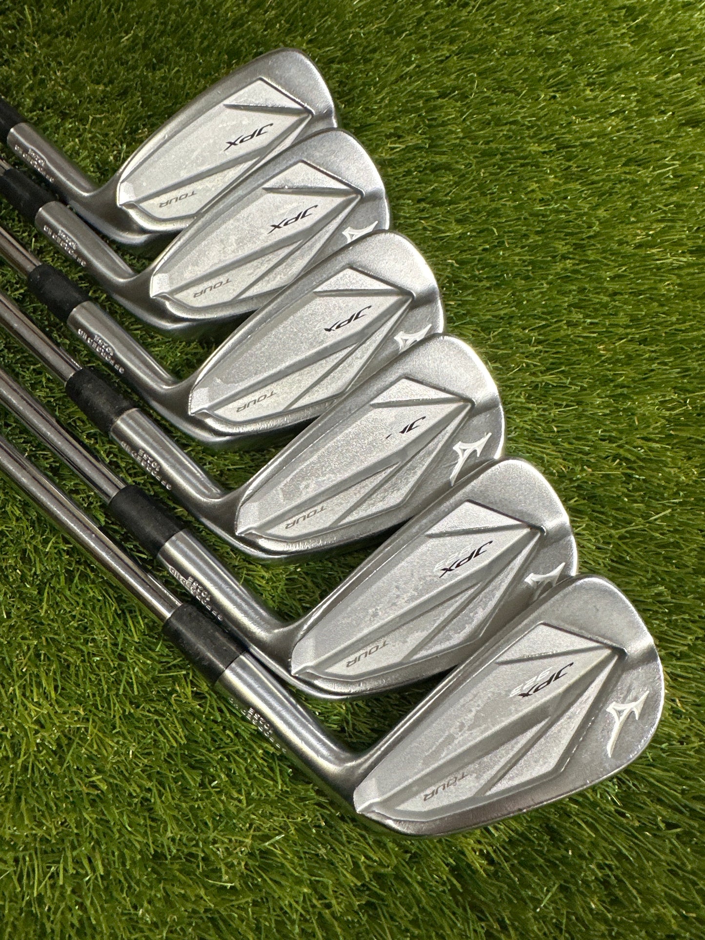 Mizuno JPX 923 5-PW Irons