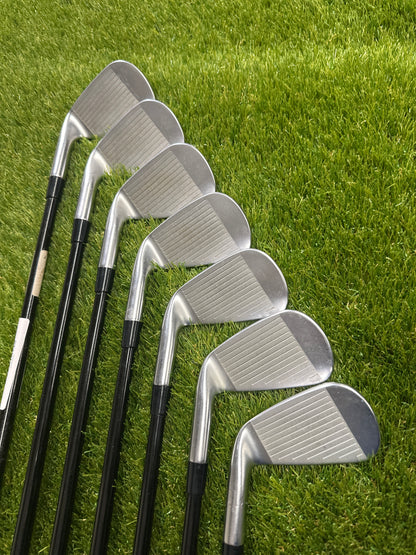 Callaway Apex 4-PW Irons