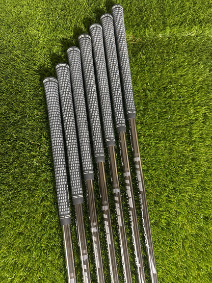 Srixon ZX7 4-PW Irons