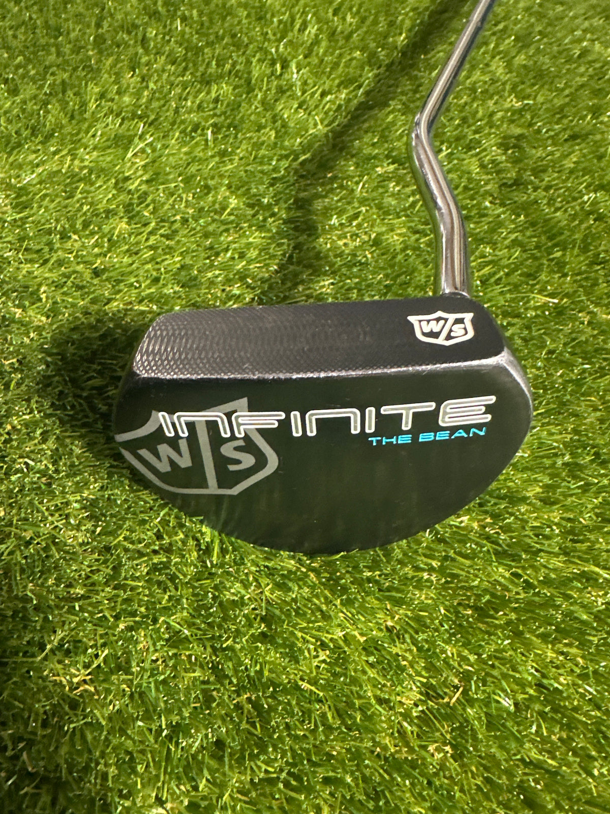 Wilson Infinite The Bean 34" Putter
