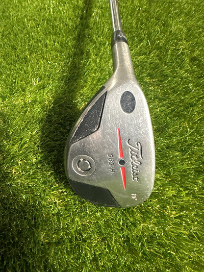Titleist 585H 19 HYB