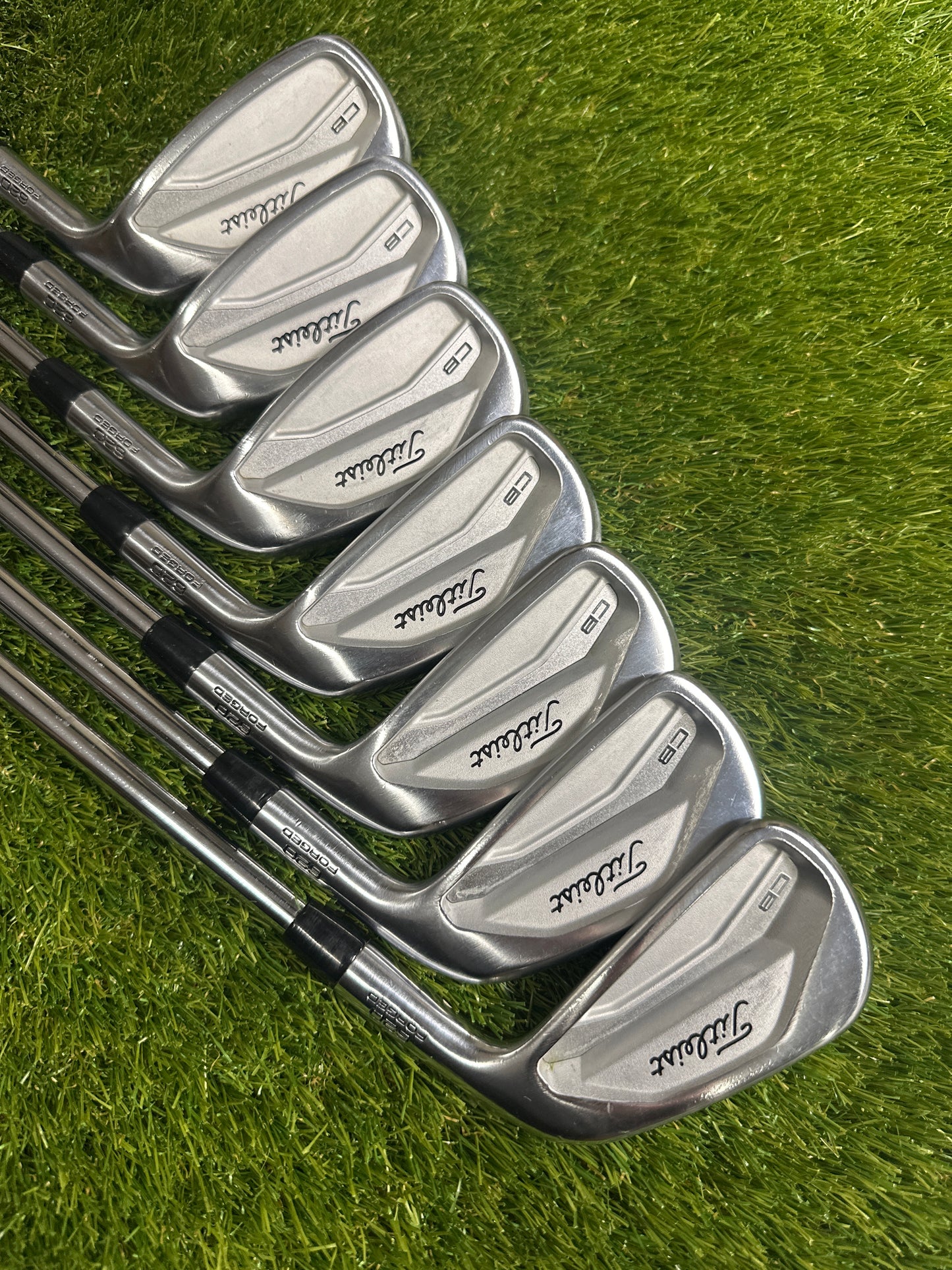 Titleist 620 CB 4-PW Irons