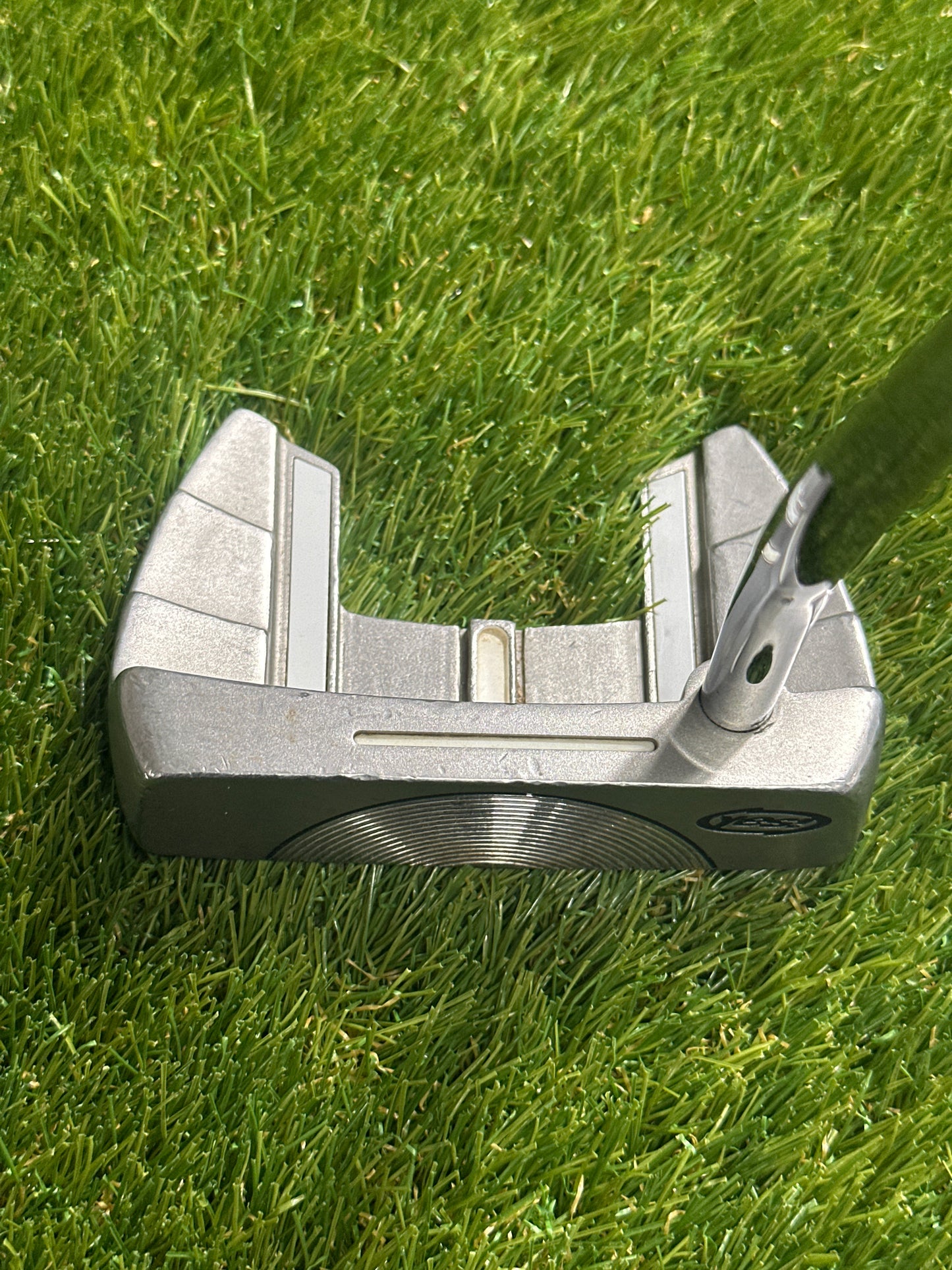 Yes C Groove Sandy 12 Mid 33" Putter