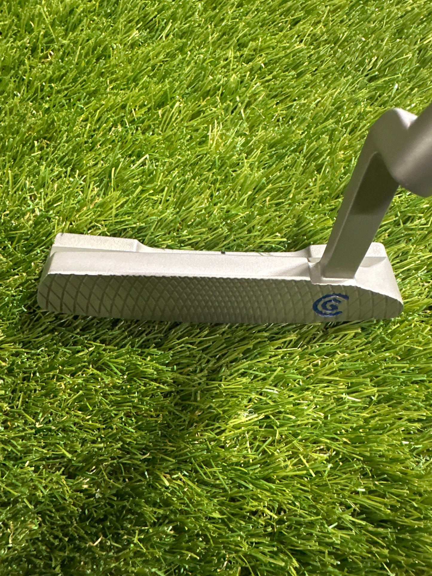 Cleveland Huntington Beach Soft 4 35" Putter