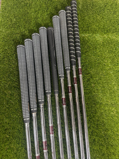 Wilson Deep Red 3-SW Irons