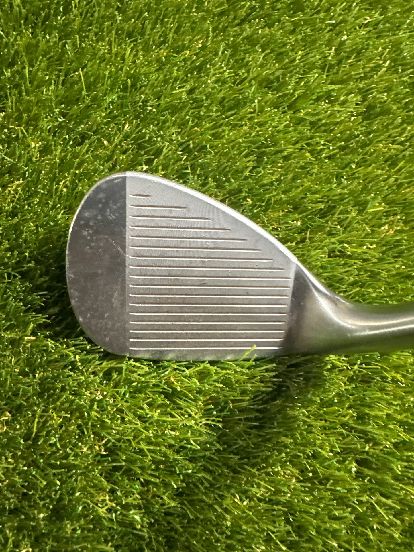 Titleist SM5 F Grind 56/14 Wedge