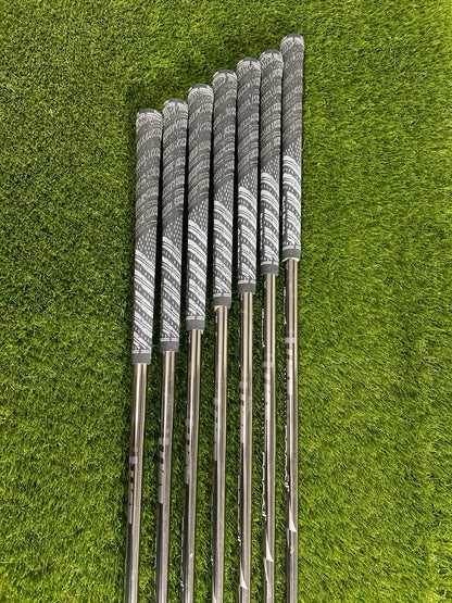 Titleist T-MB 718 4-PW Irons