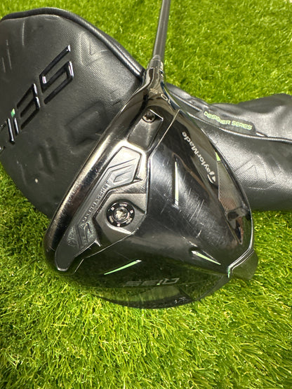 TaylorMade Qi35 10.5 Driver