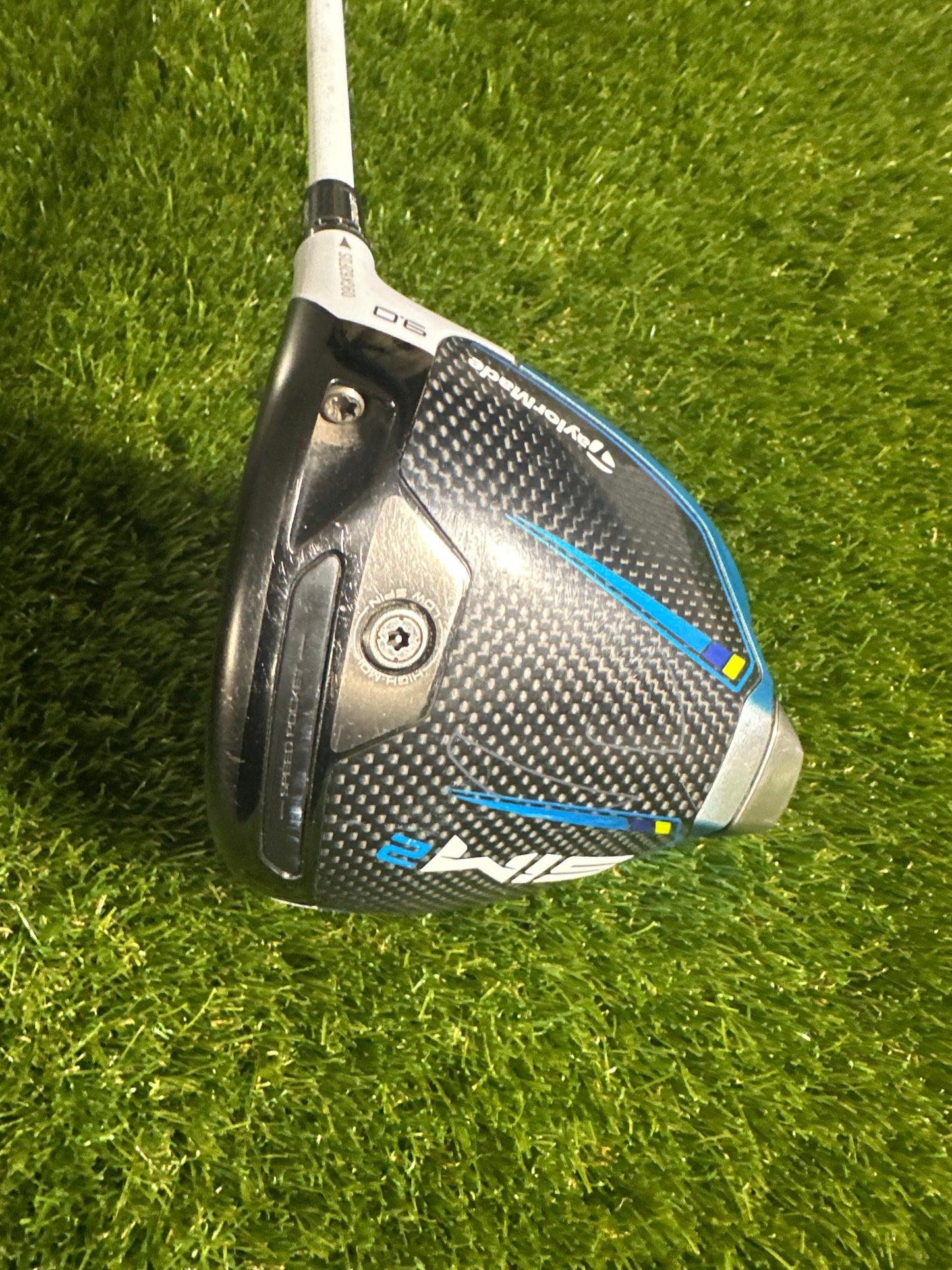 TaylorMade Sim 2 9 Driver
