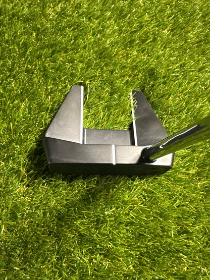 Odyssey Toulon Las Vegas 37" Putter