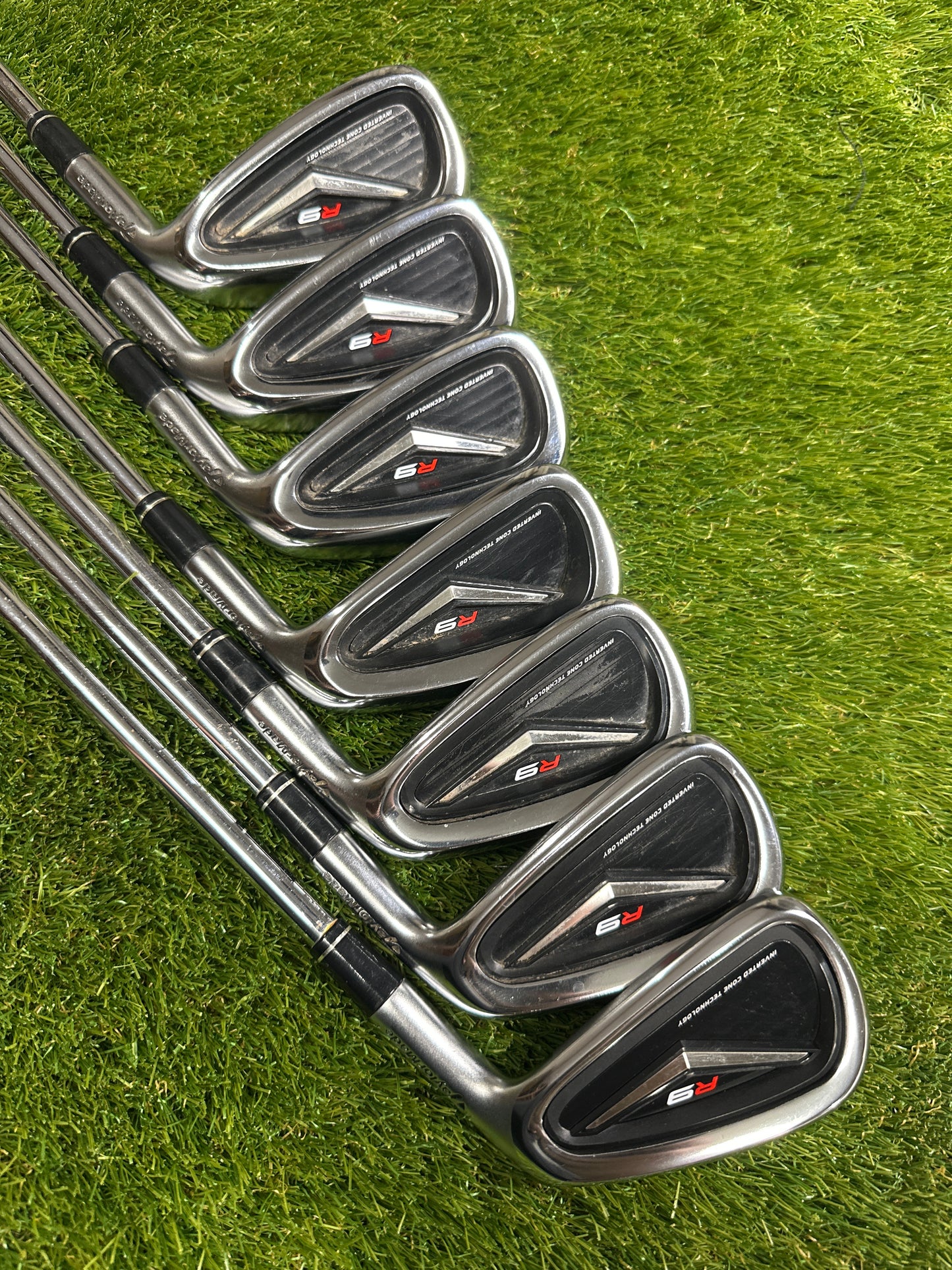 TaylorMade R9 4-PW Irons