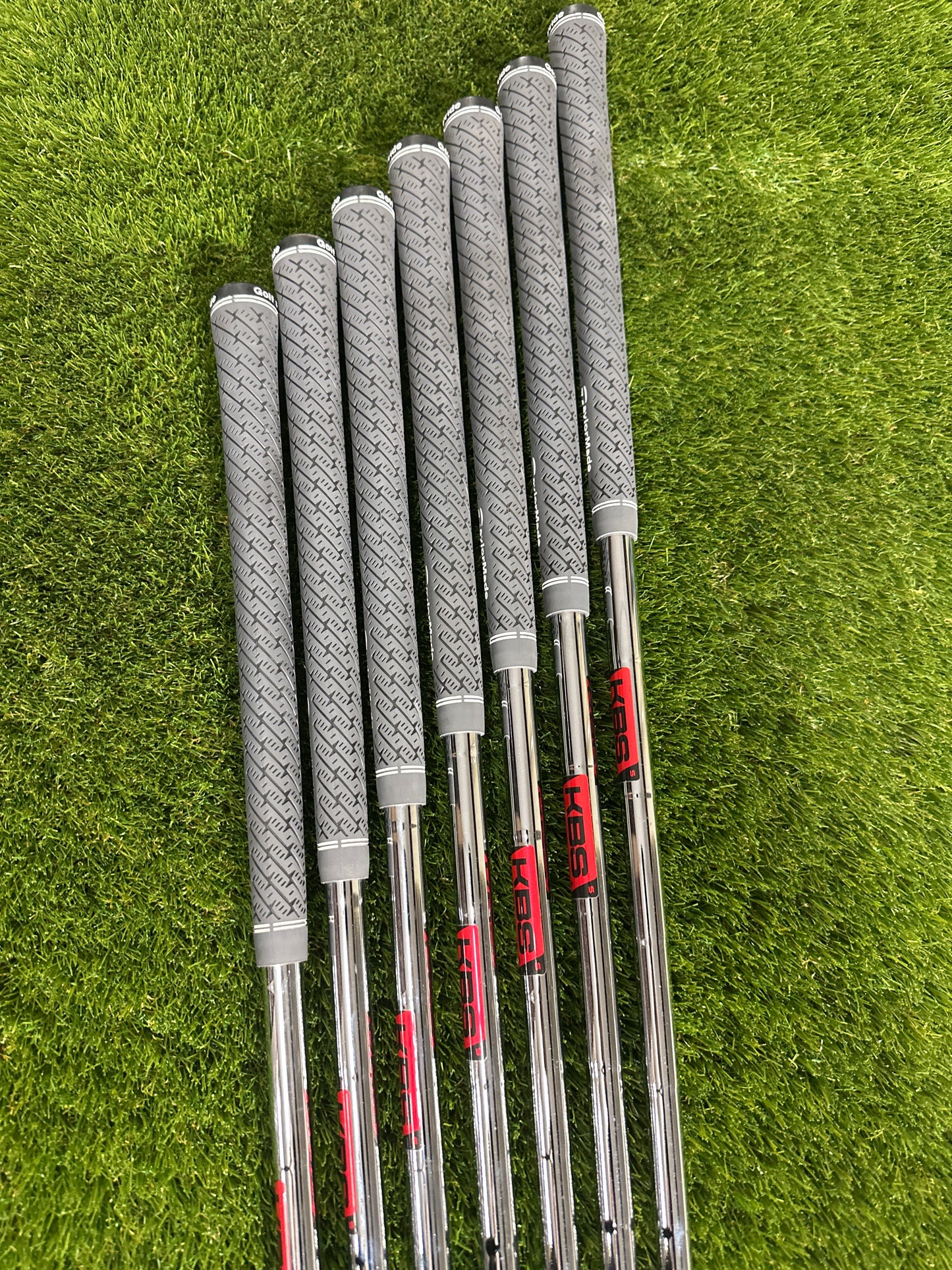 TaylorMade P790 4-PW Irons