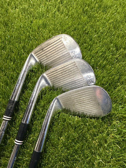 Cleveland Reg 588 Tour Zip Grooves Wedge Set