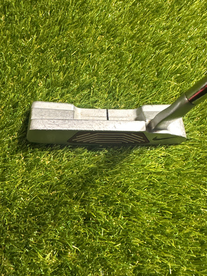 Nike Method Core 32.5" Putter