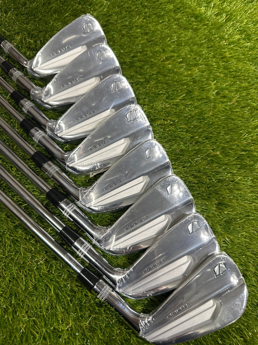 Wilson Staff Model 3-PW Irons