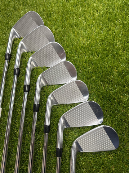 Titleist T100s/200 4-PW Irons