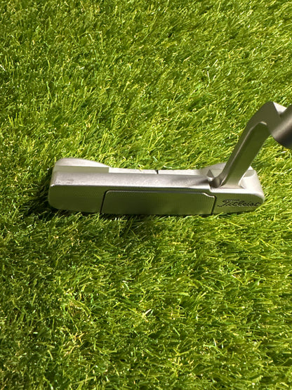 Scotty Cameron Select Newport 35" Putter