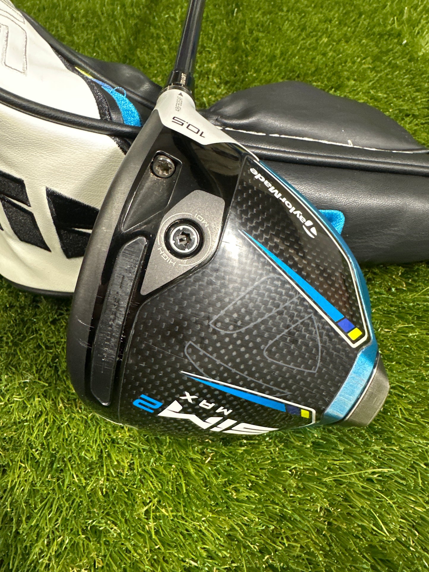 TaylorMade Sim 2 Max 10.5 Driver