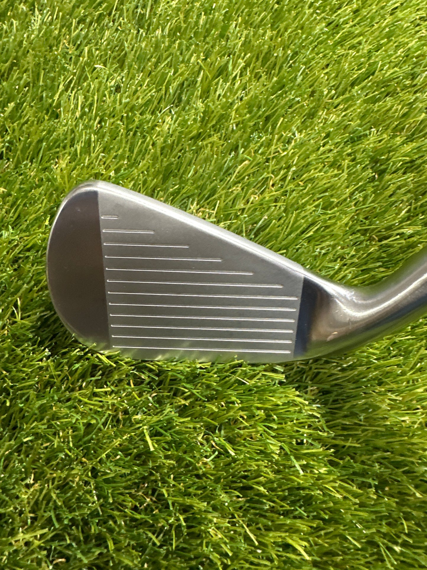 Titleist 712U 2 DUI