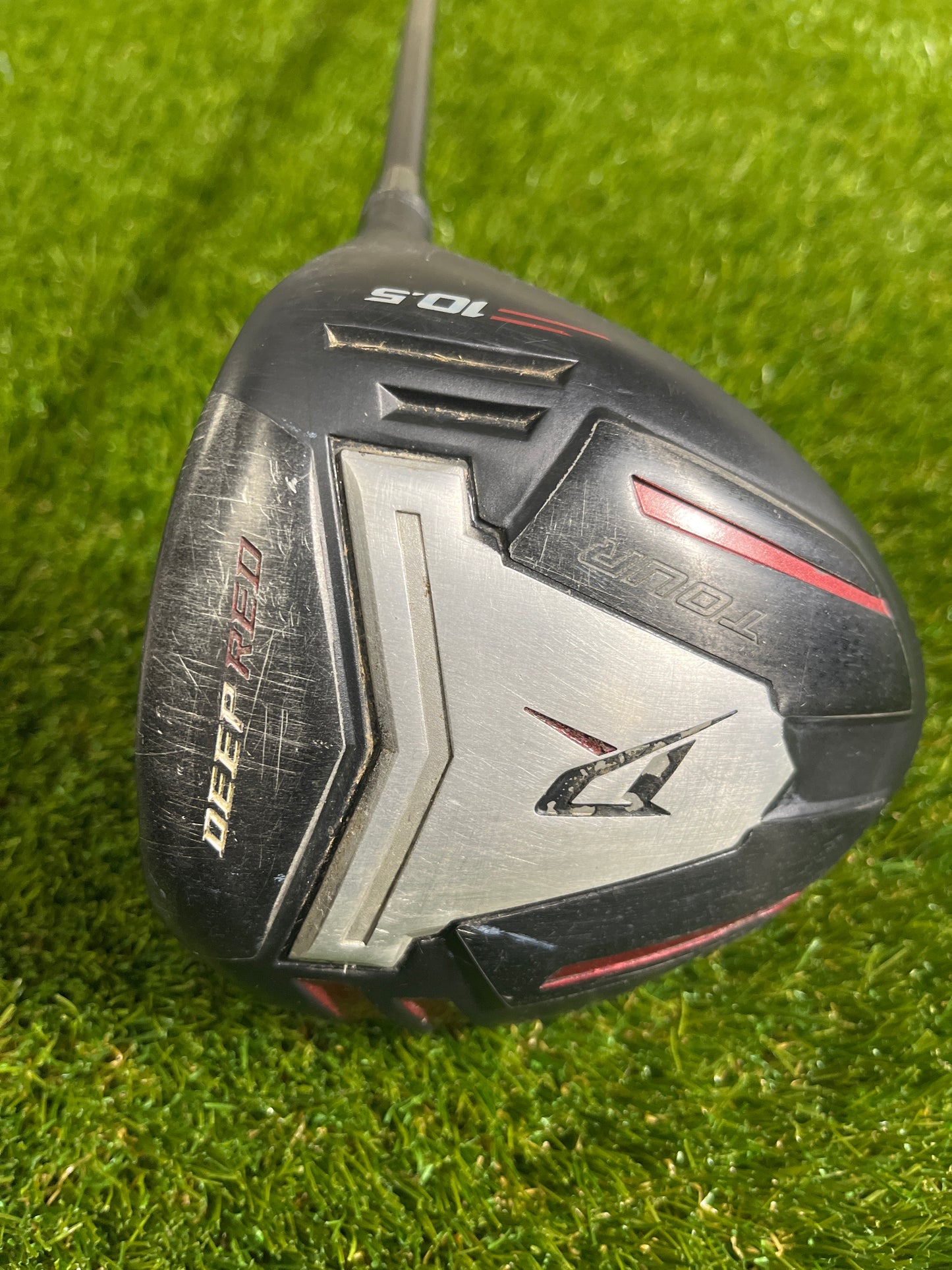 Wilson Deep Red 10.5 Driver