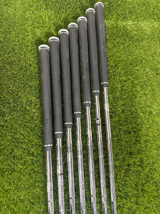 Cobra King F7 5-SW Irons