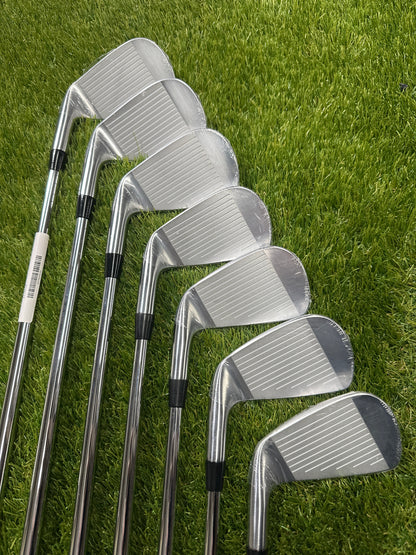 Vega J.Lindeberg LTD 6 4-PW Irons