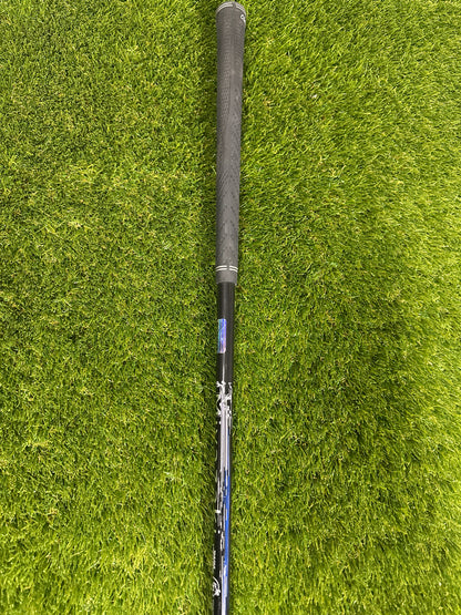 Cleveland Black 5/24 Iron