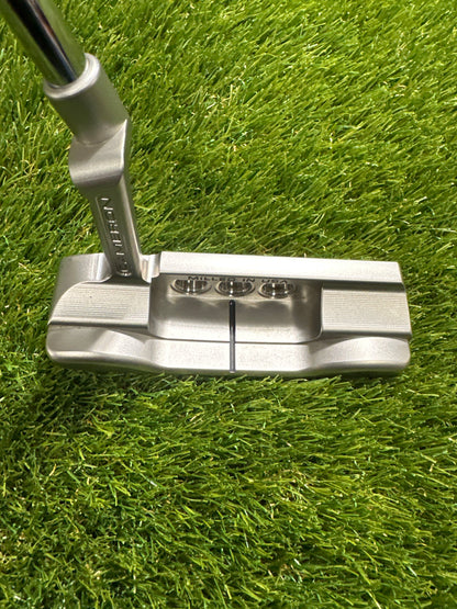 Scotty Cameron Super Select Newport+ 34" Putter