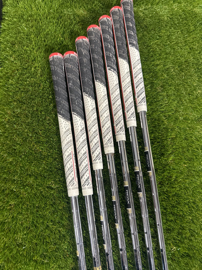 TaylorMade M2 5-SW Irons
