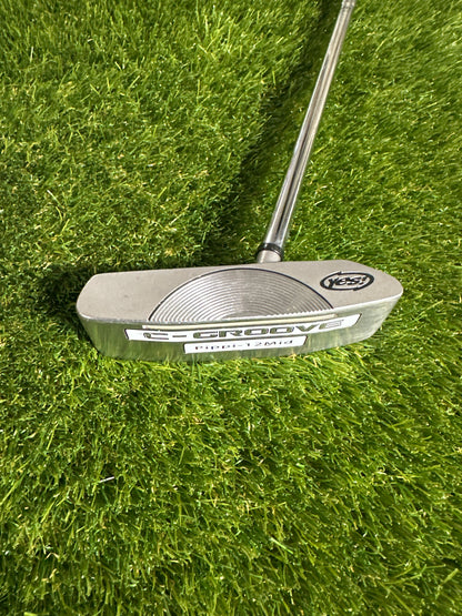 Yes C Groove Pippi 12 Mid 35.5" Putter