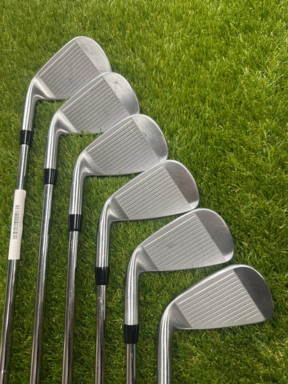 PXG 0211 Dual Cor 5-PW Irons
