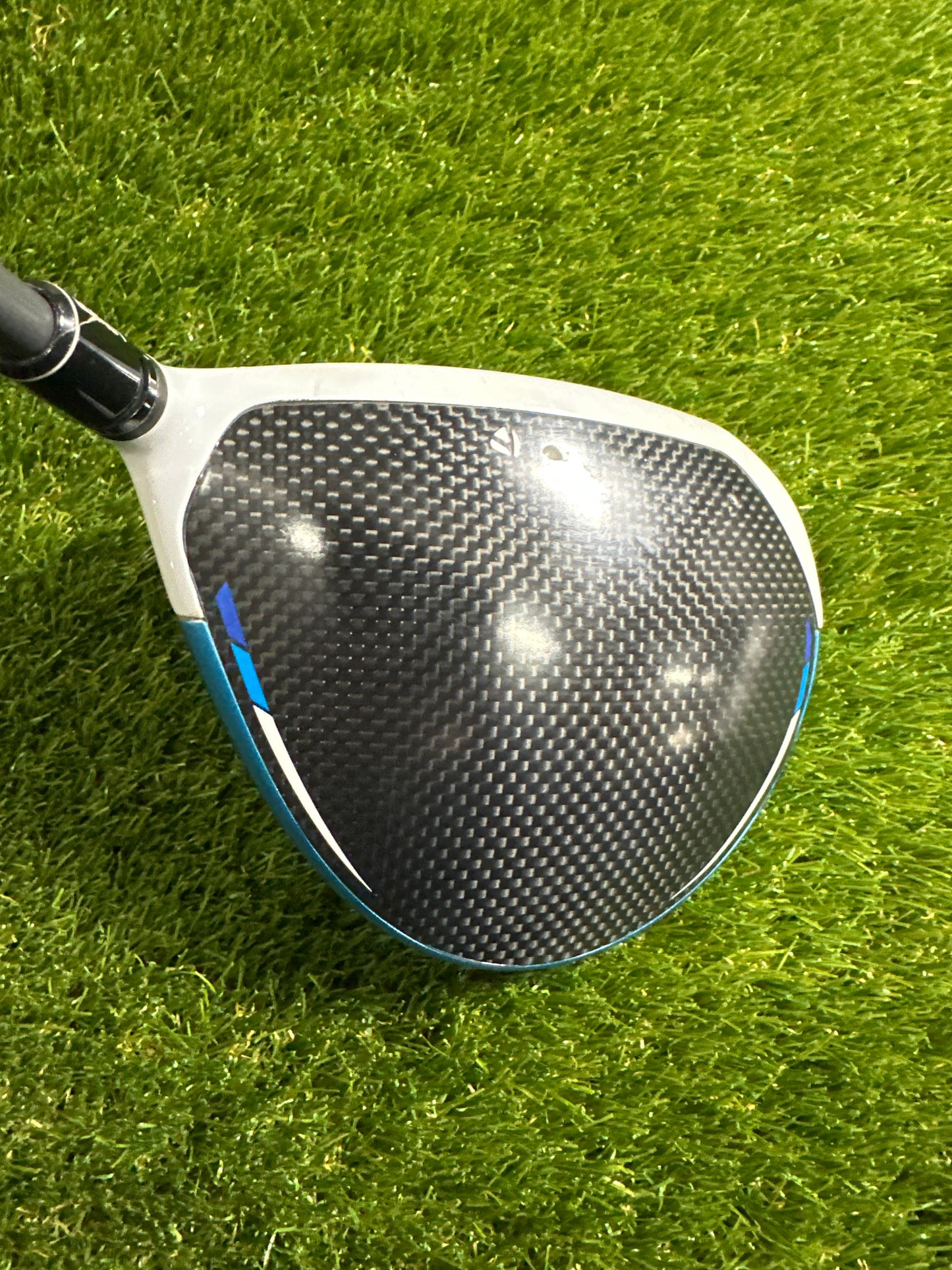 TaylorMade Sim 2 9 Driver