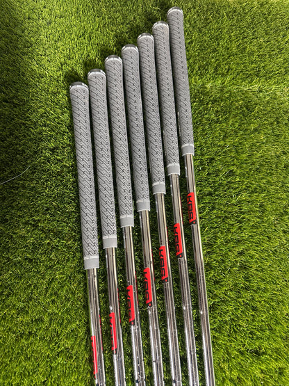 TaylorMade P770 4-PW Irons