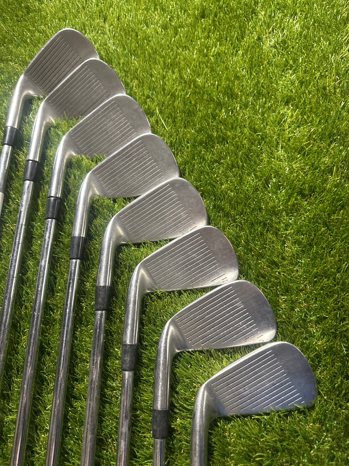 Titleist DCI 981 3-SW (No 9) Irons